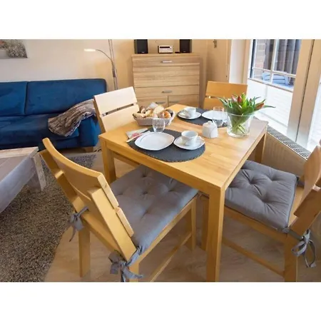 Jolle D11 Ferienhaus Norden